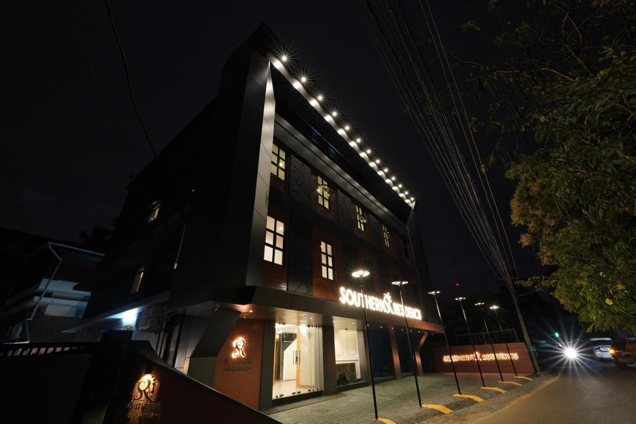 Southern Residency Kochi Екстер'єр фото