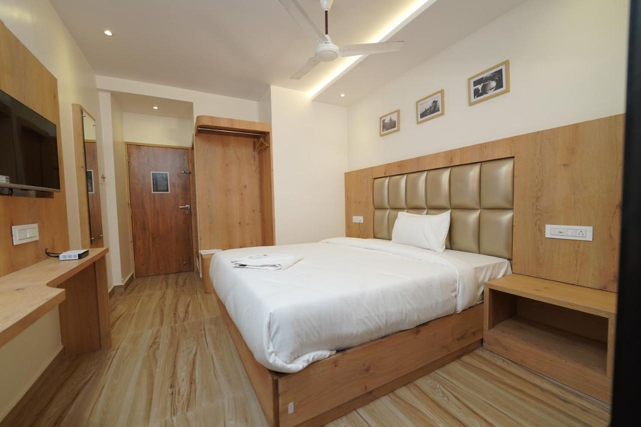 Southern Residency Kochi Екстер'єр фото