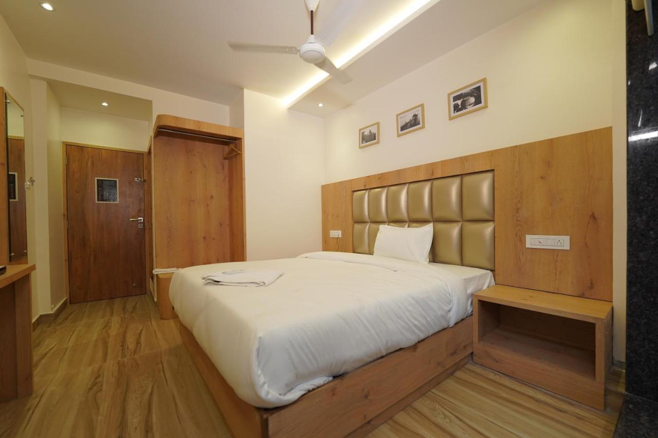 Southern Residency Kochi Екстер'єр фото