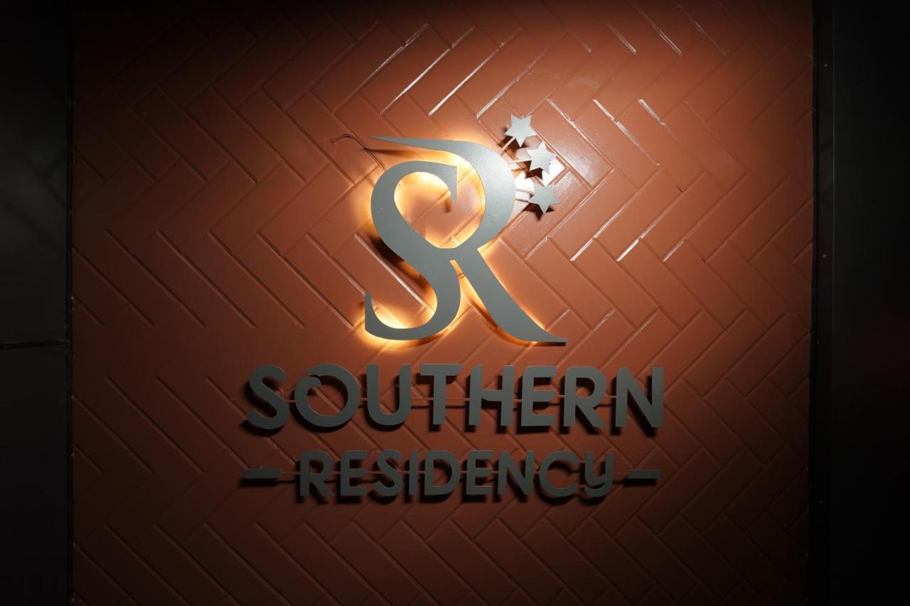 Southern Residency Kochi Екстер'єр фото