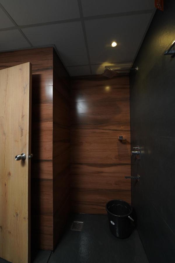 Southern Residency Kochi Екстер'єр фото